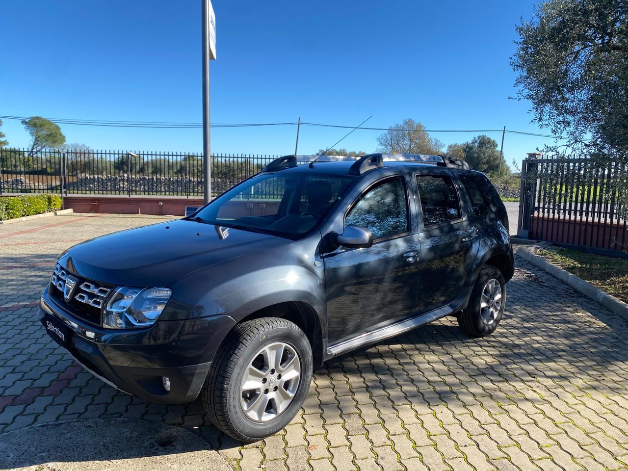 Dacia Duster 1.5 dCi 110CV 4x4 INSERIBILE E DISINSERIBILE ---KM CERTIFICATI DACIA