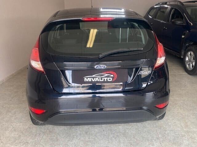 Ford Fiesta 1.5 TDCi 75CV 5 porte Titanium