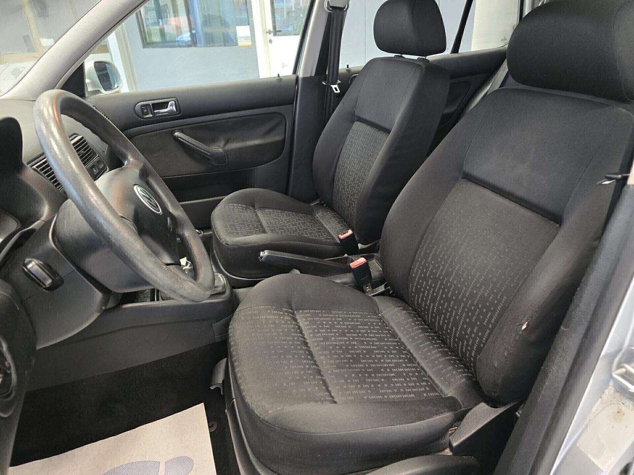 Vw Golf 1.4 16V cat 5 porte unic. prop.