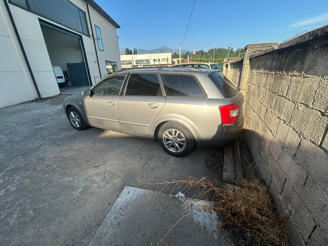 Audi A4 1.9 TDI/130 CV cat