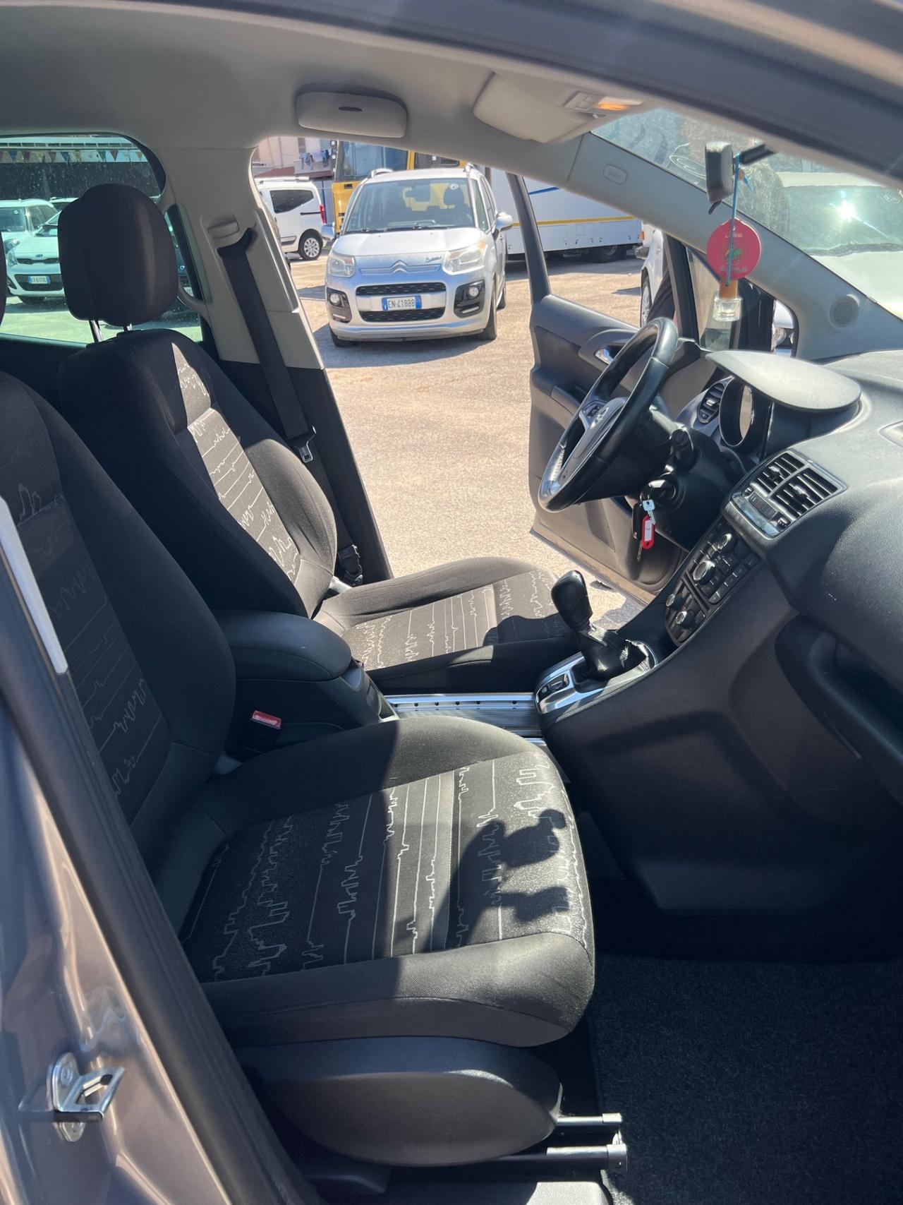 Opel Meriva 1.7 CDTI 110CV b-color Panoramic