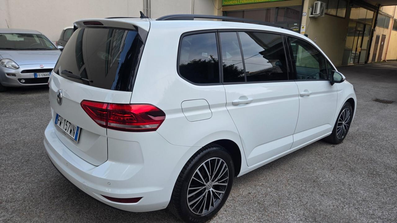 Volkswagen Touran 2.0 TDI 150 CV SCR Executive Blu