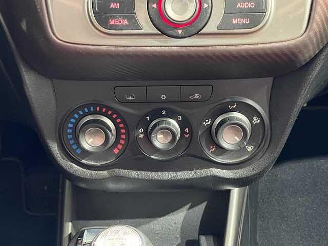 Alfa Romeo MiTo 1.4 78 CV Junior Distinctive