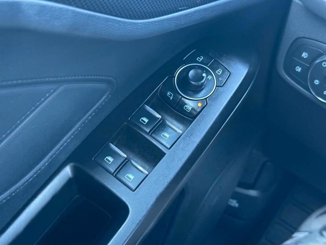 Ford Focus 1.0t ecoboost h ST-Line 155cv AUTOMATICA E CARPLAY