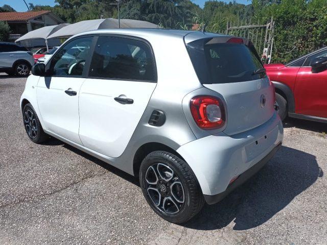 SMART ForFour 1000 YOUNGSTER KW 52 NAVI CERCHI VOLMULTI ITALIA