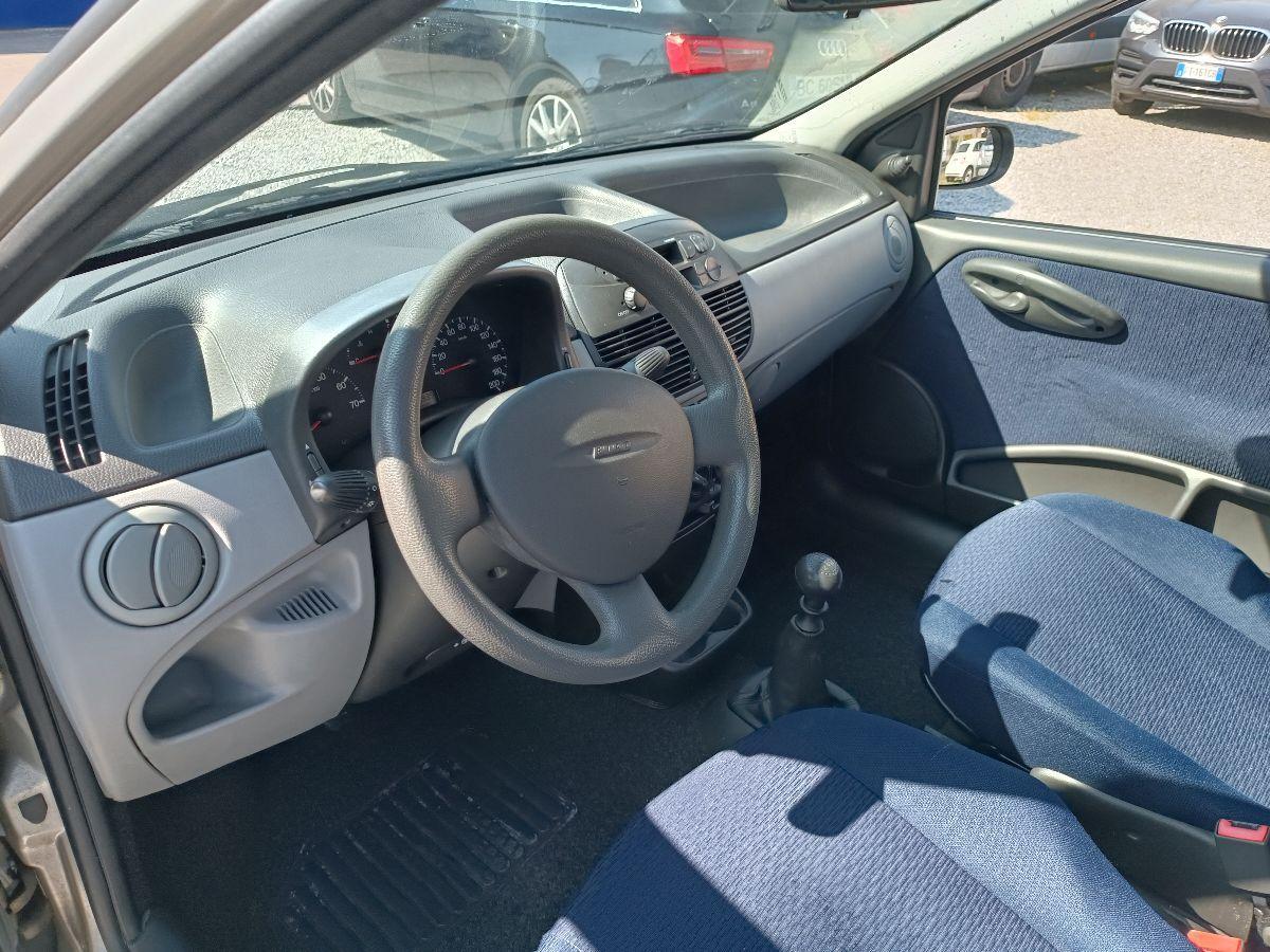 FIAT - Punto - 1.2 3p. ELX UNIPRP KM73000