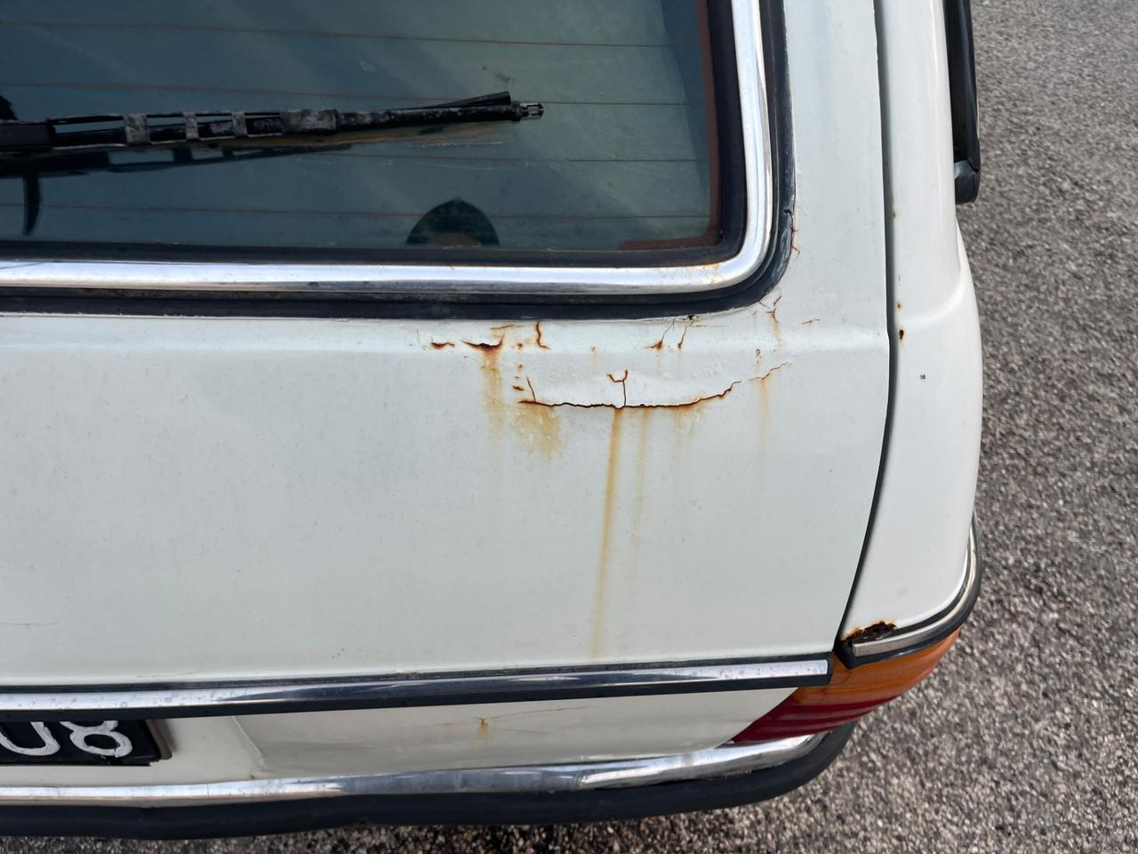 Mercedes benz 240 TD Aspirato w123