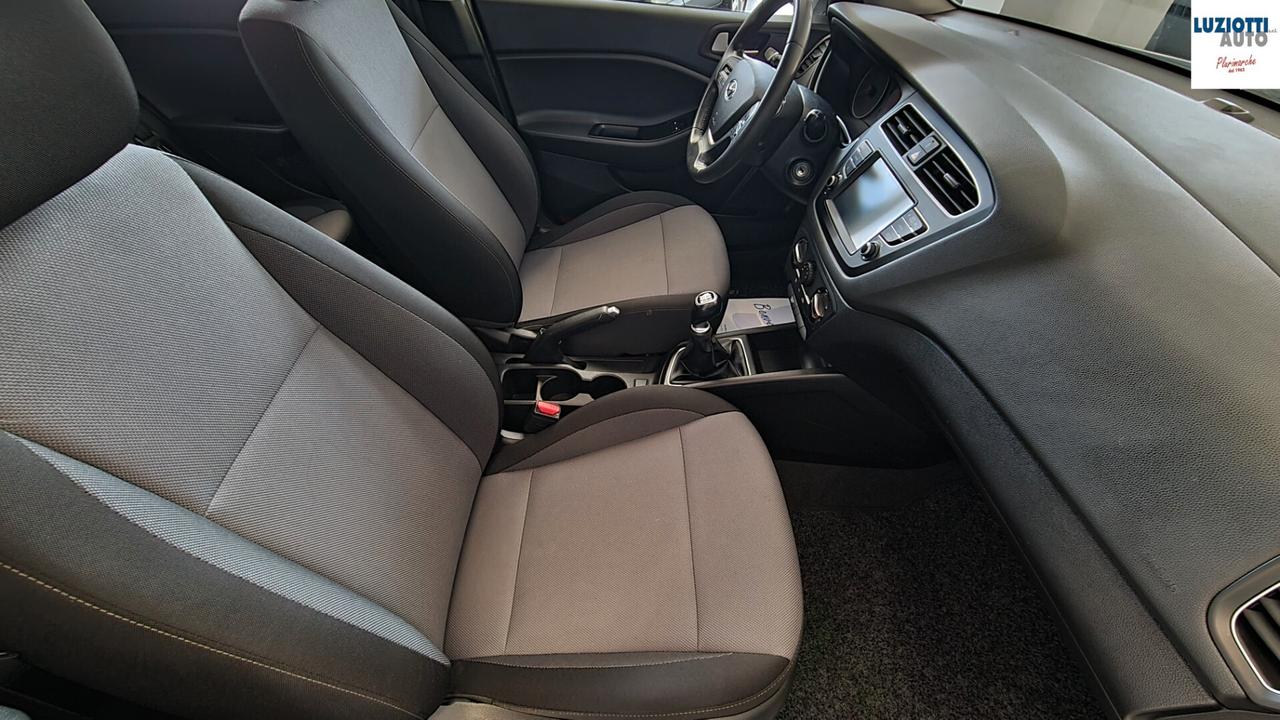 Hyundai i20 1.2 GPL CONNECTLINE 5P.