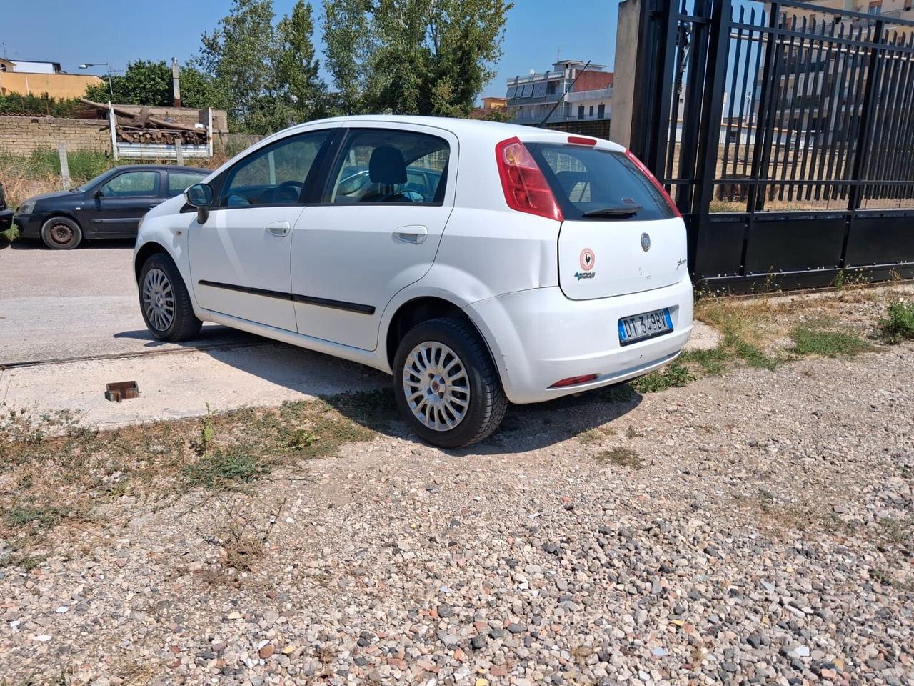 Fiat Grande Punto 1.4 5 porte Dynamic Natural Power