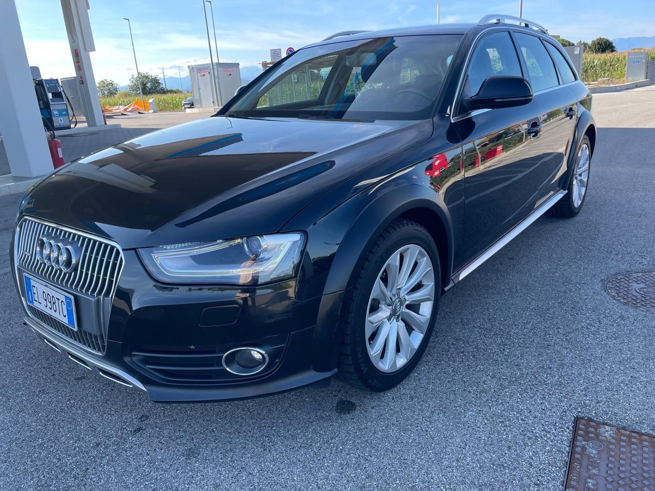 Audi A4 allroad 2.0 TDI 177 CV Advanced manuale 6
