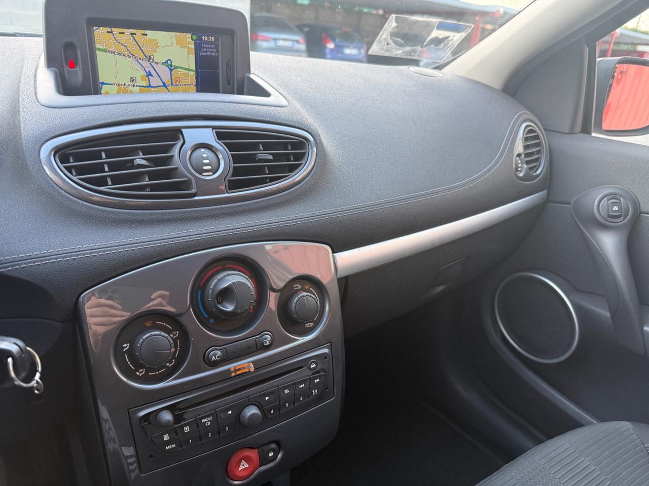 Renault Clio 1.2 16V 5 porte Confort