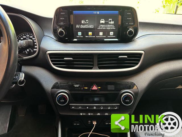 HYUNDAI Tucson 1.6 CRDi Exellence / retrocamera / Apple car play