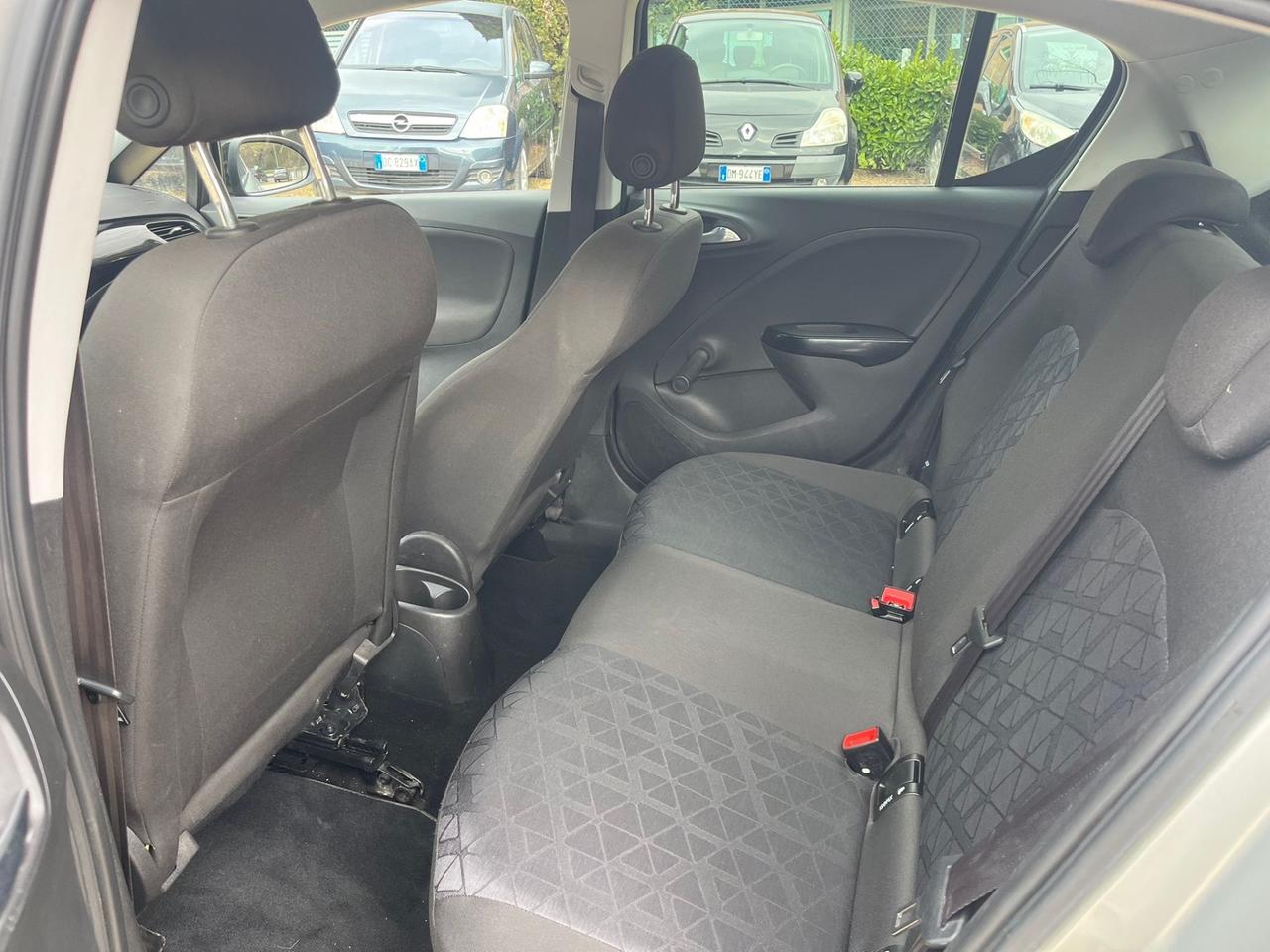 Opel Corsa 1.4 Benzina/GPL - Neopatentati