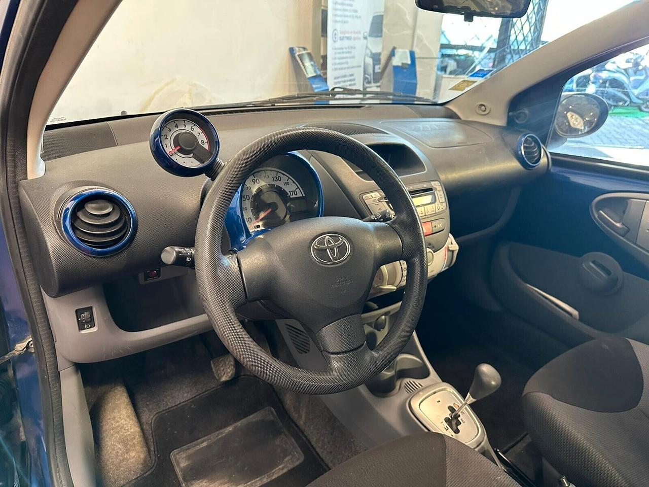 Toyota Aygo 1.0 12V VVT-i 5 porte NEOPATENTATI