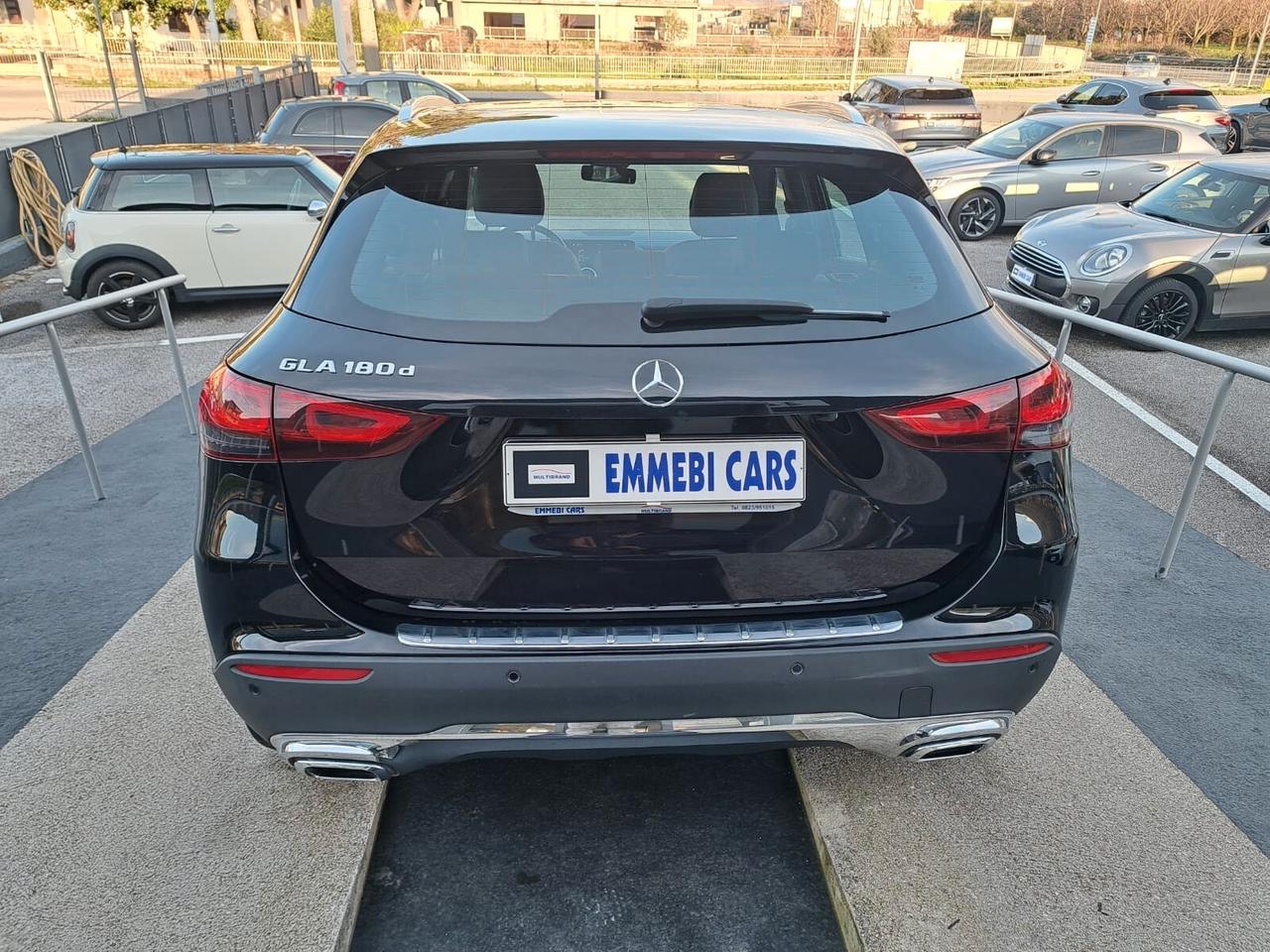 MERCEDES GLA 180 D 116 CV SPORT AUTO PLUS