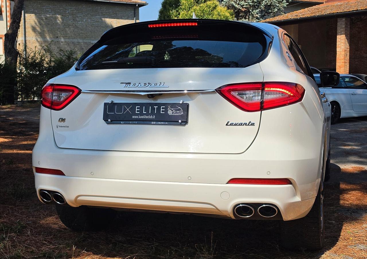 Maserati Levante 3.0 V6 250cv SCARICO SPORTIVO SPORT PLUS TUTTI TAGLIANDI CONDIZIONI ECCELLENTI