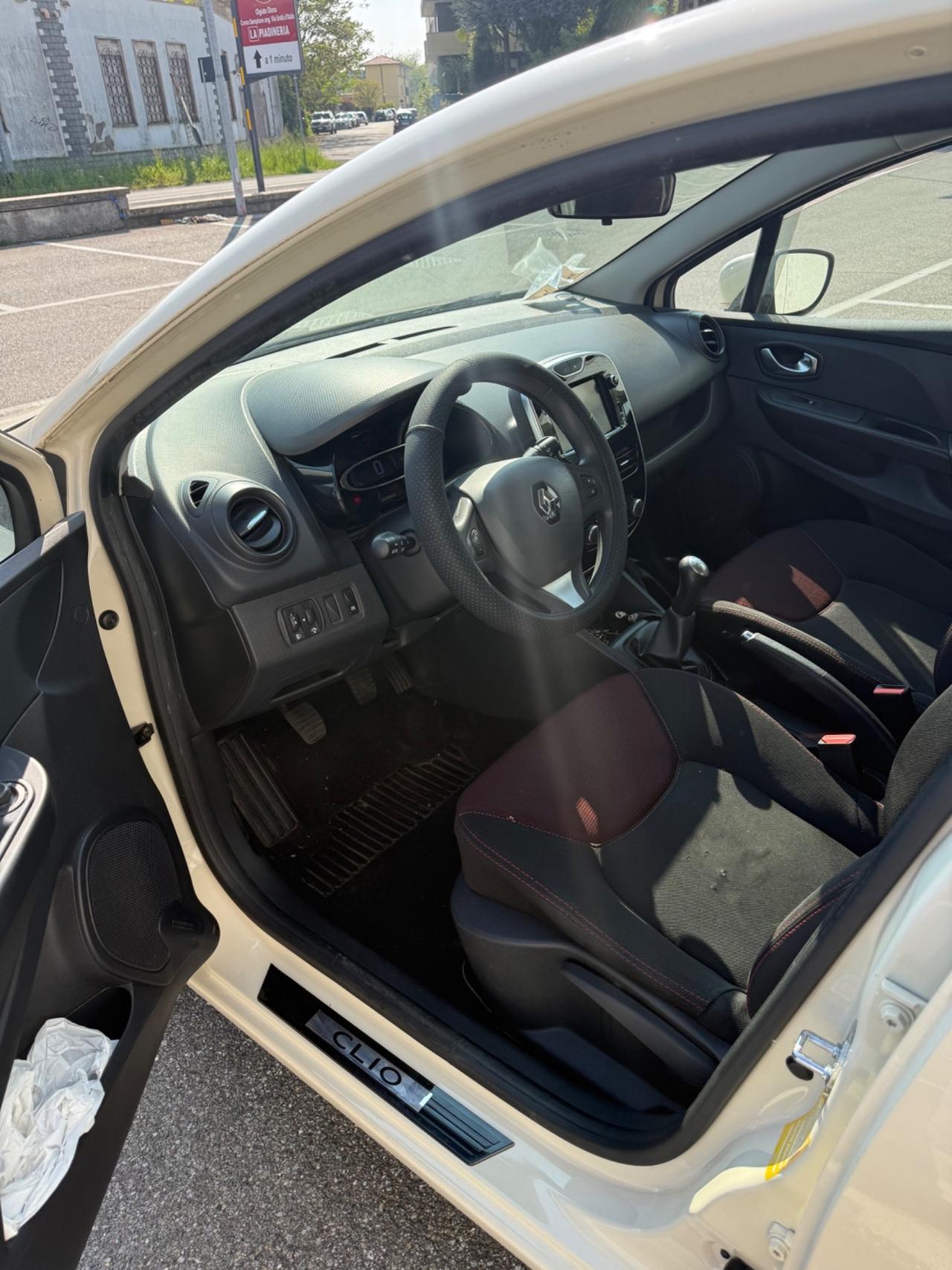 Renault Clio dCi 8V 75CV Start&Stop 5 porte Energy Life