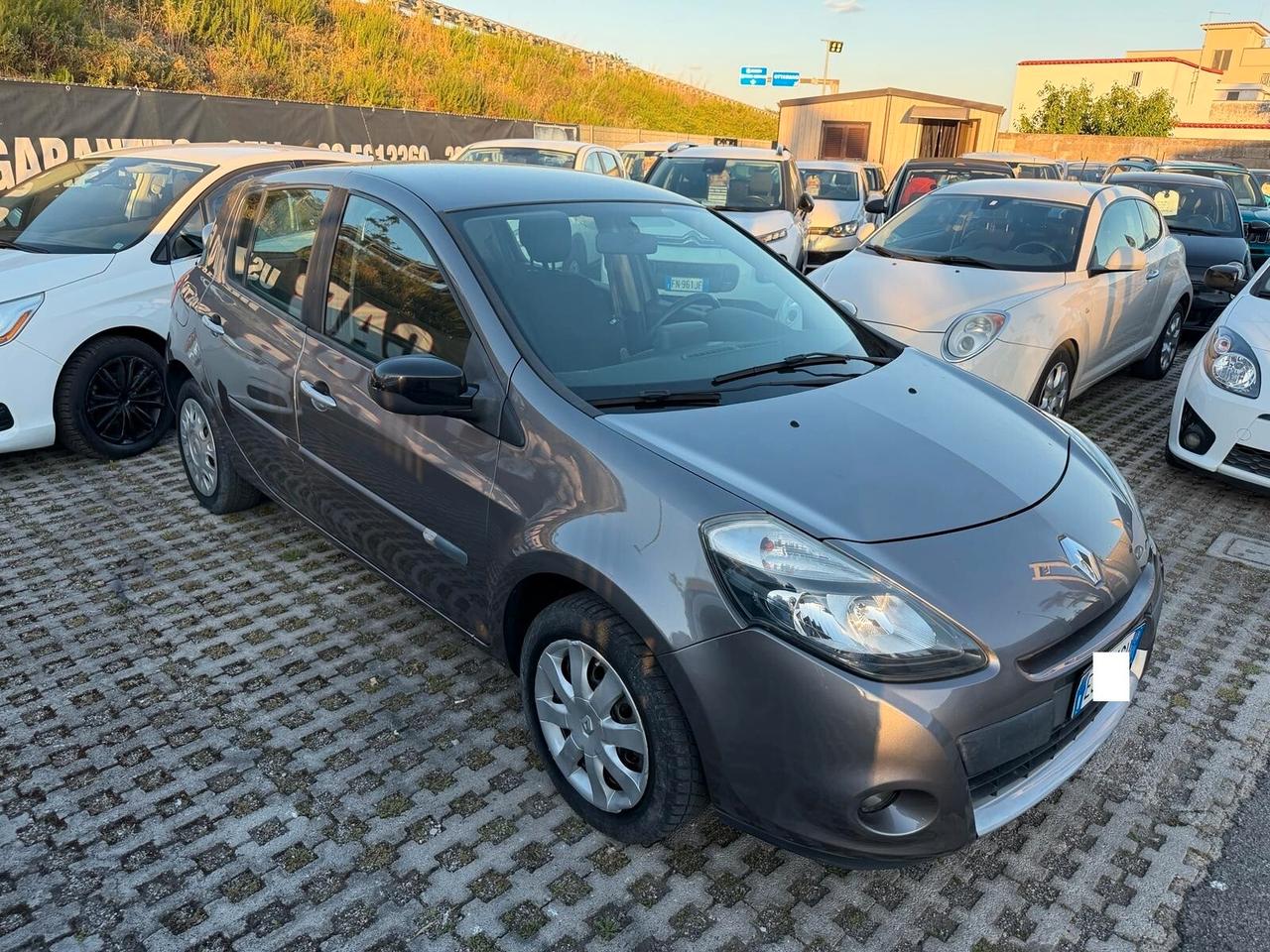 Renault Clio 1.2 16V 5 porte Dynamique-2012