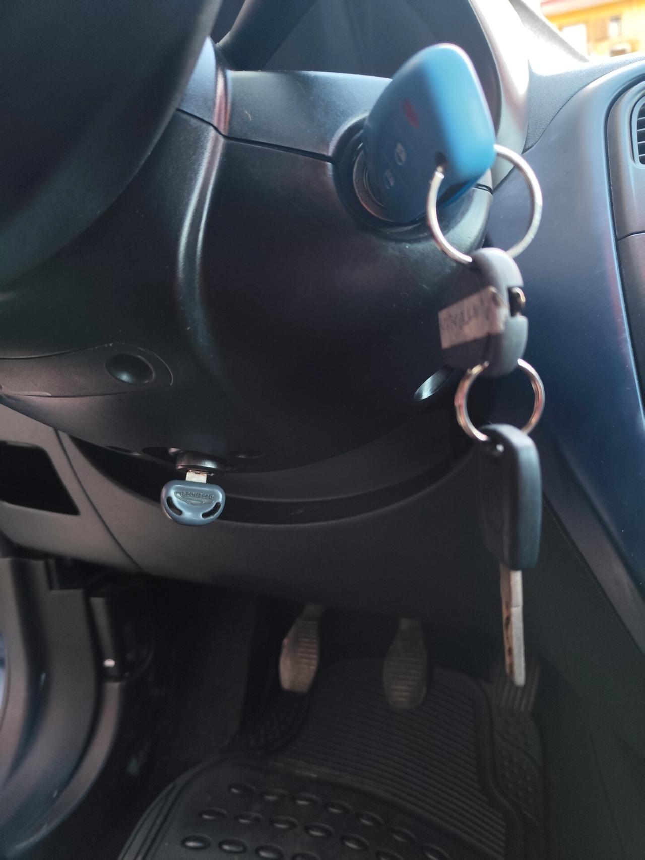 Fiat Grande Punto 1.3 MJT 75 CV 5 porte EURO 4