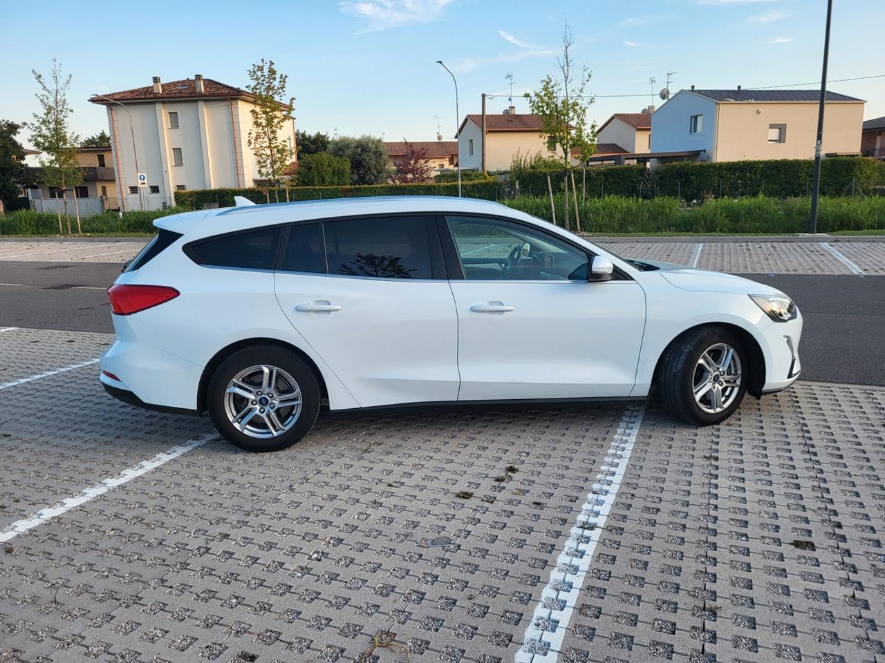 Ford Focus 1.5 EcoBlue 120 CV SW Business