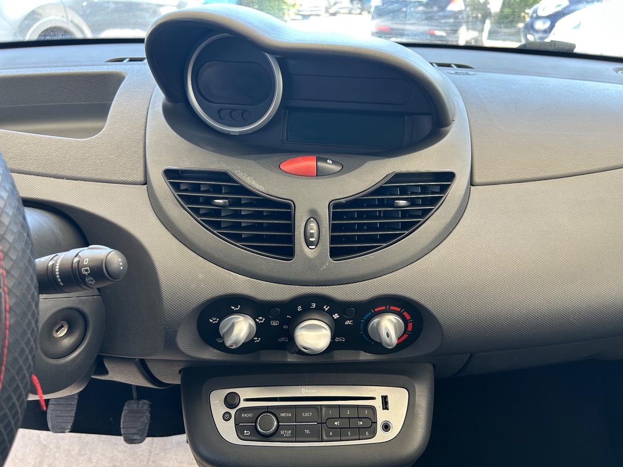 Renault Twingo 1.5 dCi FULL NEOPATENTATI