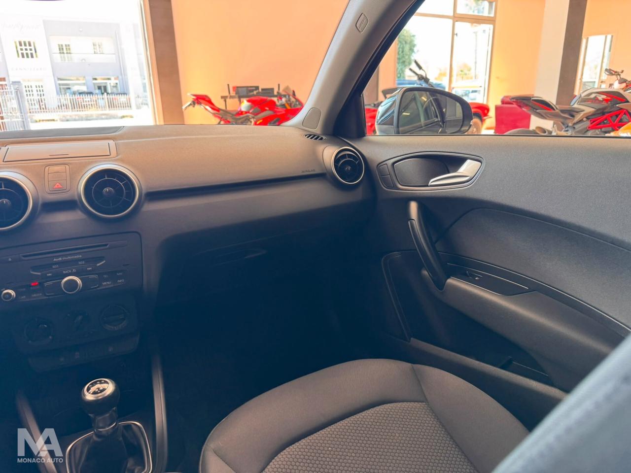 Audi A1 1.6 TDI 90cv 2014