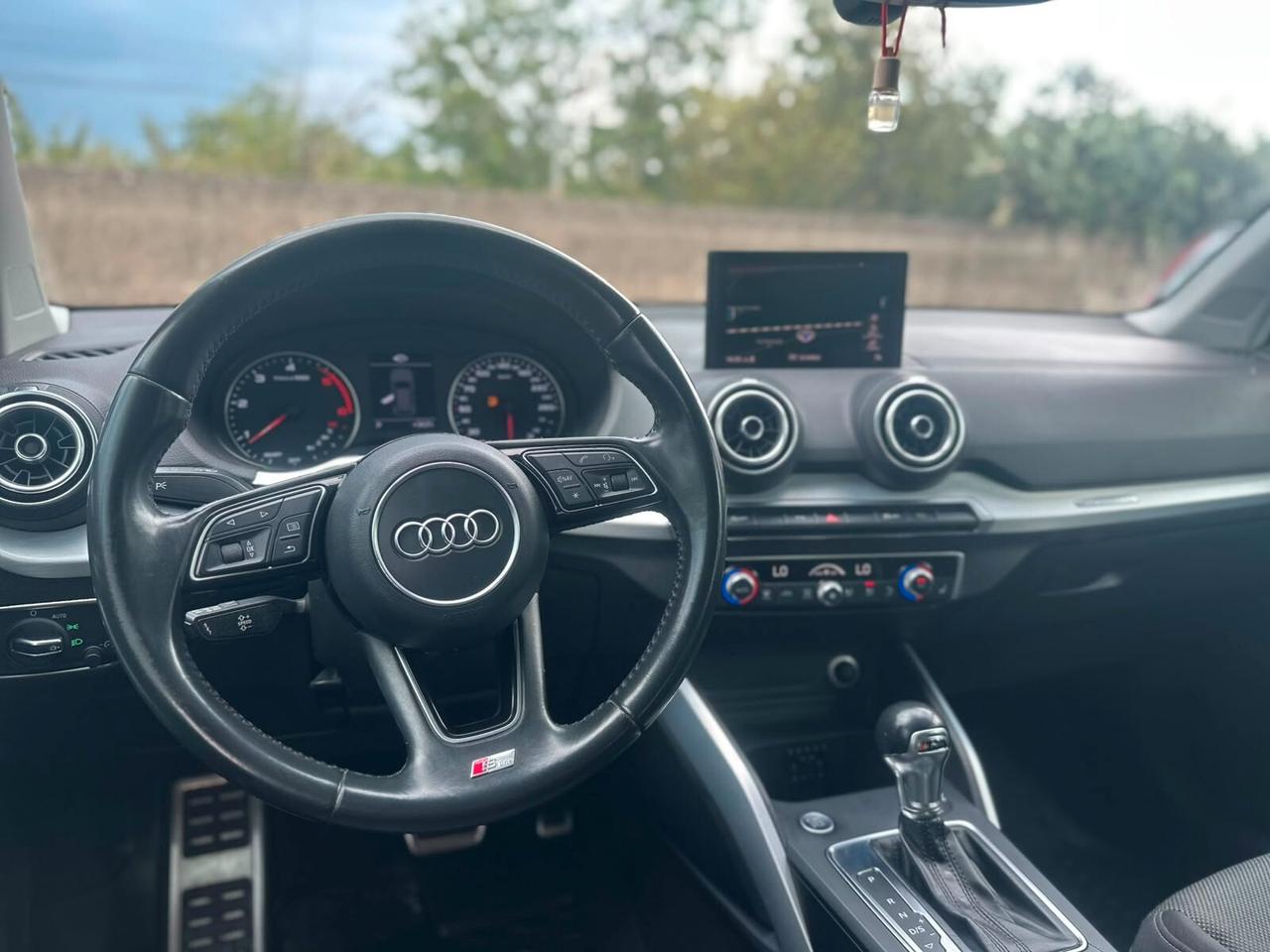 Audi Q2 1.6 TDI S tronic Business