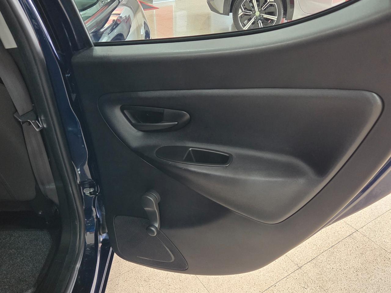 Lancia Ypsilon 1.2 69 CV 5 porte GPL Ecochic Gold