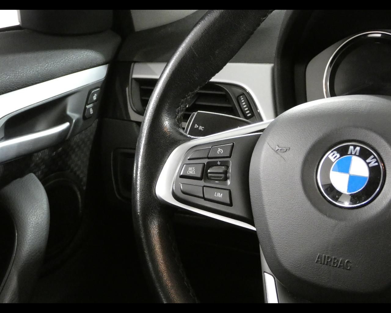 BMW X1 (F48) - X1 sDrive18d Business Advantage