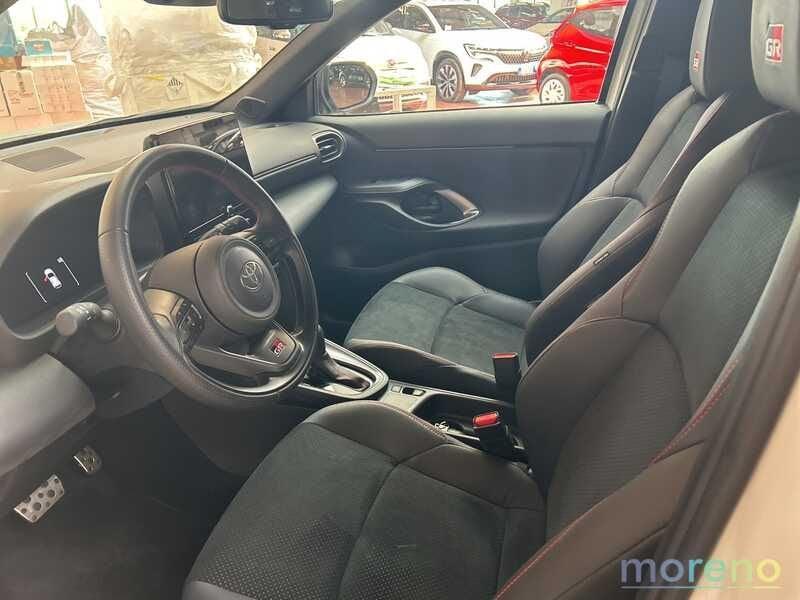 Toyota Yaris Cross 1.5h GR Sport fwd 130 CV e-cvt