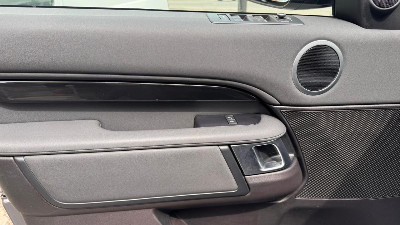 Land Rover Discovery 2.0 SD4 240 CV SE