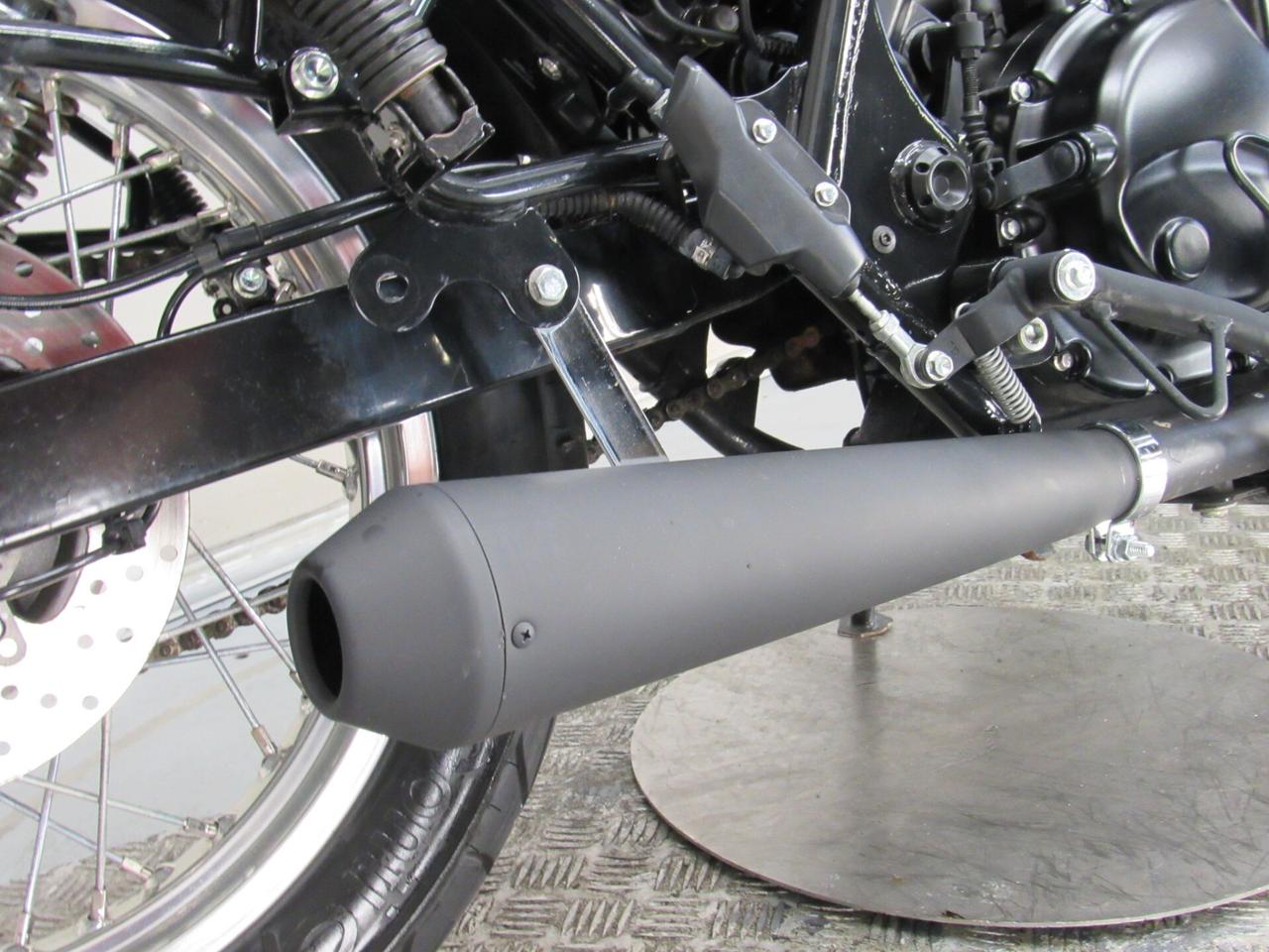 Benelli Imperiale 400 ABS BLACK EDITION