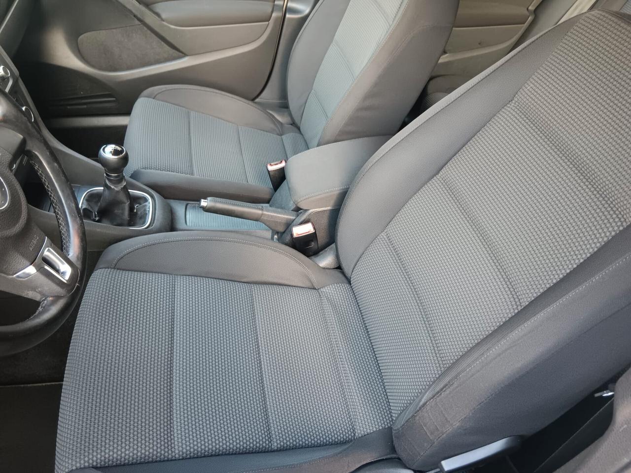 Volkswagen Golf 1.6 5p. Comfortline BiFuel