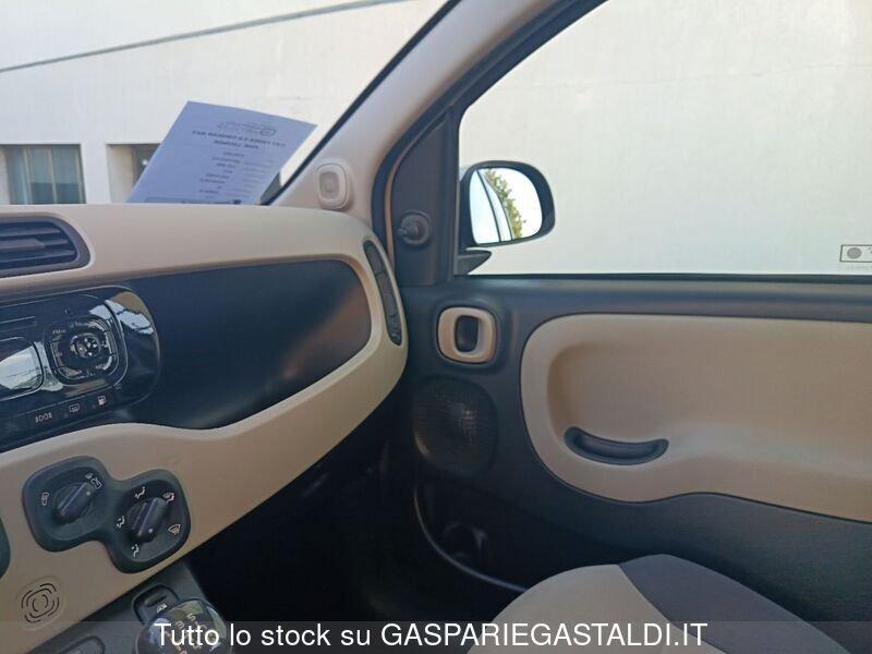 FIAT Panda 0.9 TwinAir Turbo Natural Power Lounge