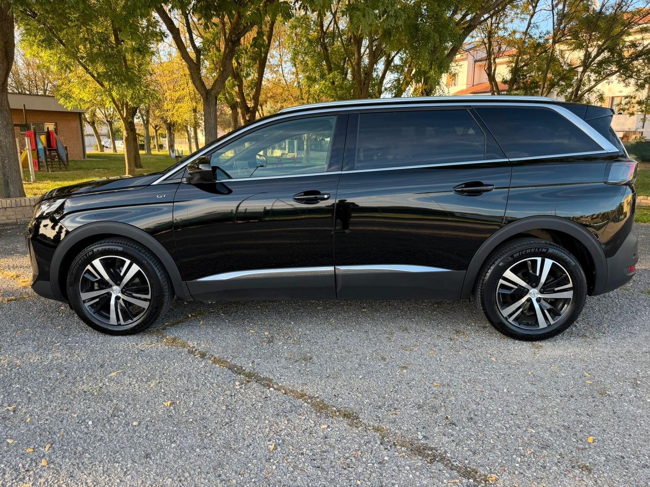 Peugeot 5008 PureTech Turbo 130 S&S EAT8 GT