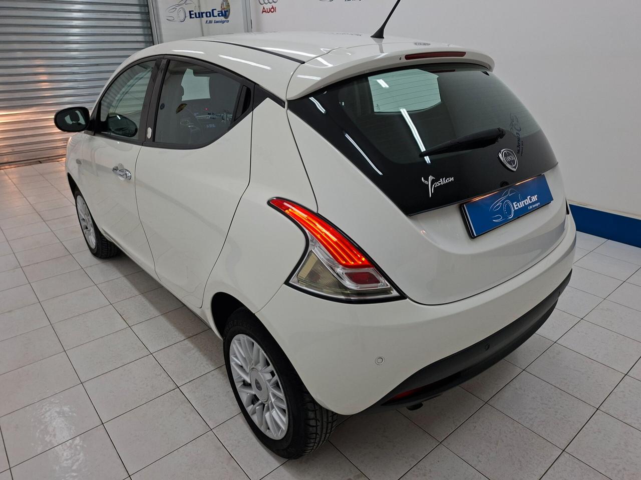 Lancia Ypsilon 0.9 TwinAir 85cv Ecochic Platinum