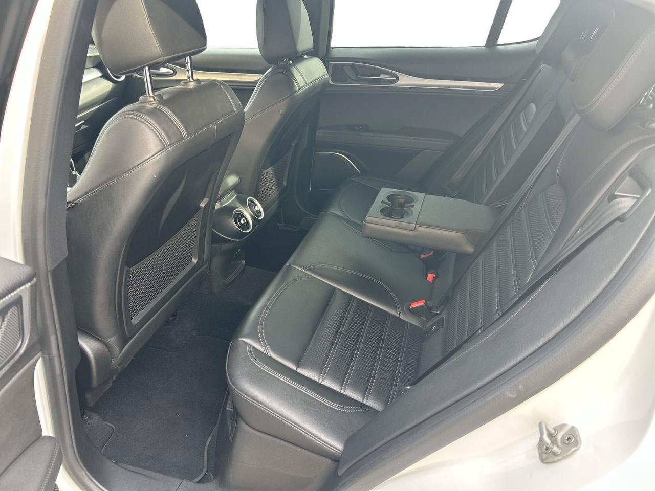 Alfa Romeo Stelvio 2.0 Turbo 280 CV AT8 Q4 Estrema