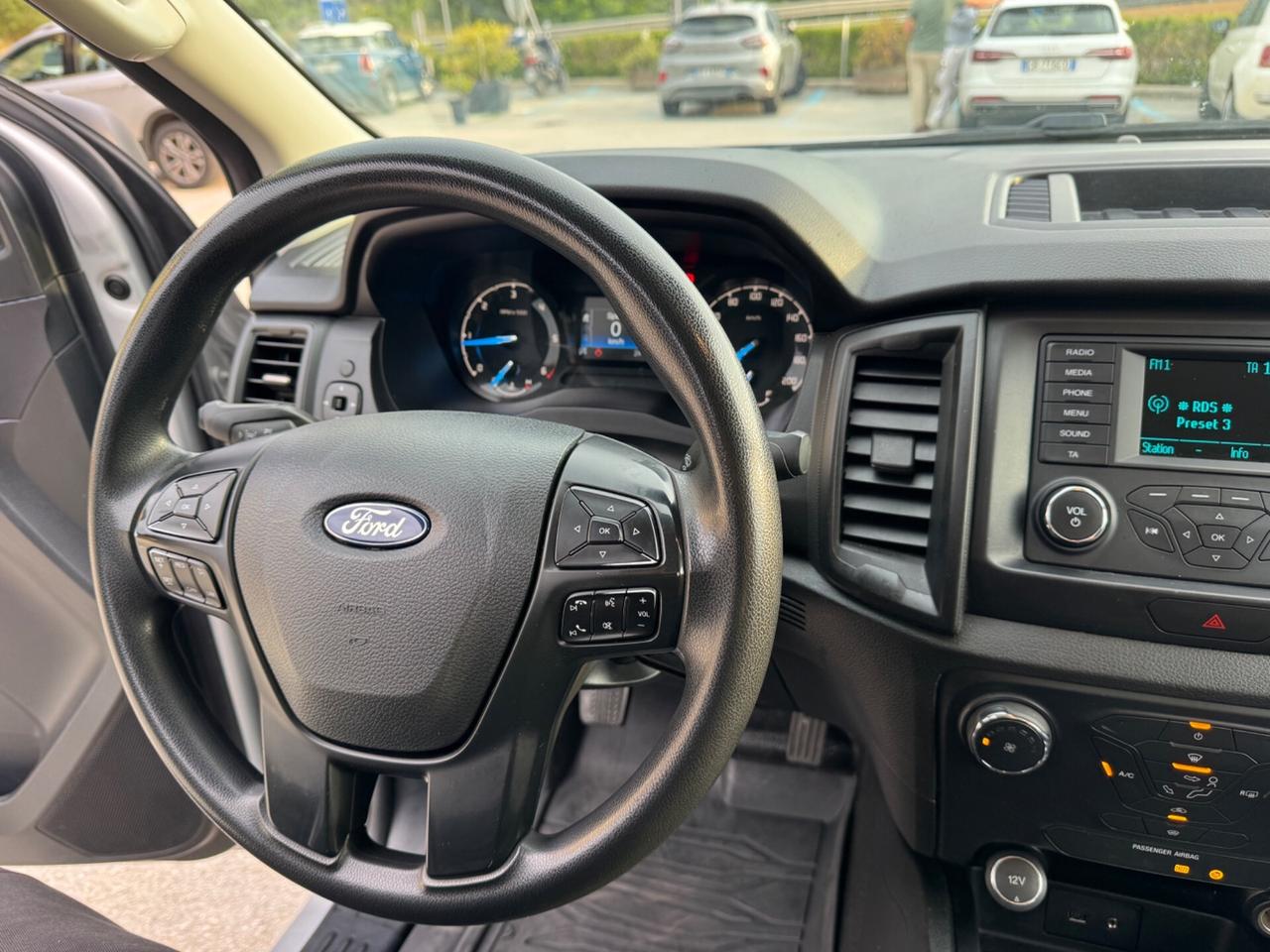 Ford Ranger 2.0 TDCi Super Cab XLT 4 posti