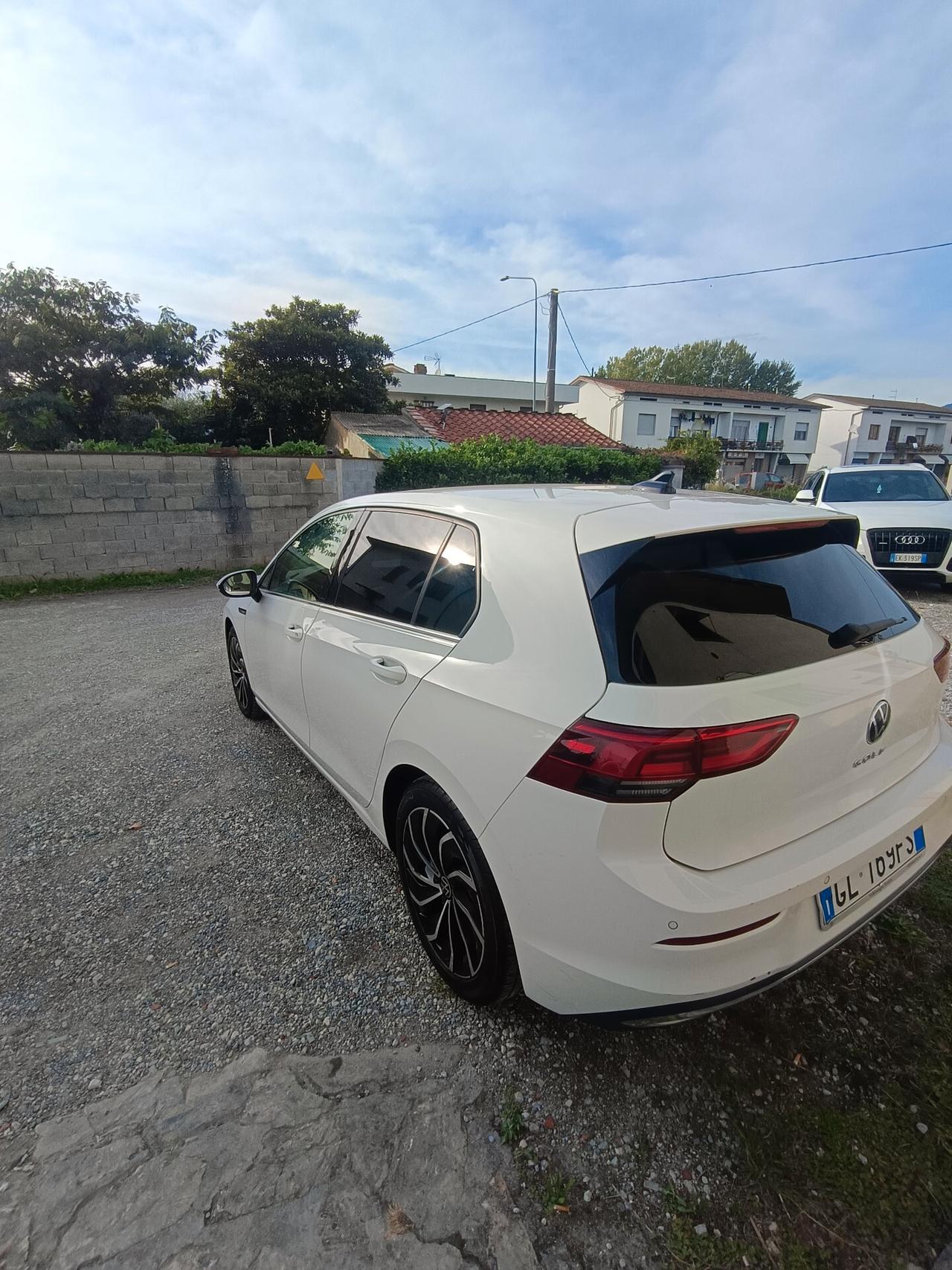 Volkswagen Golf 1.5 TGI DSG Style