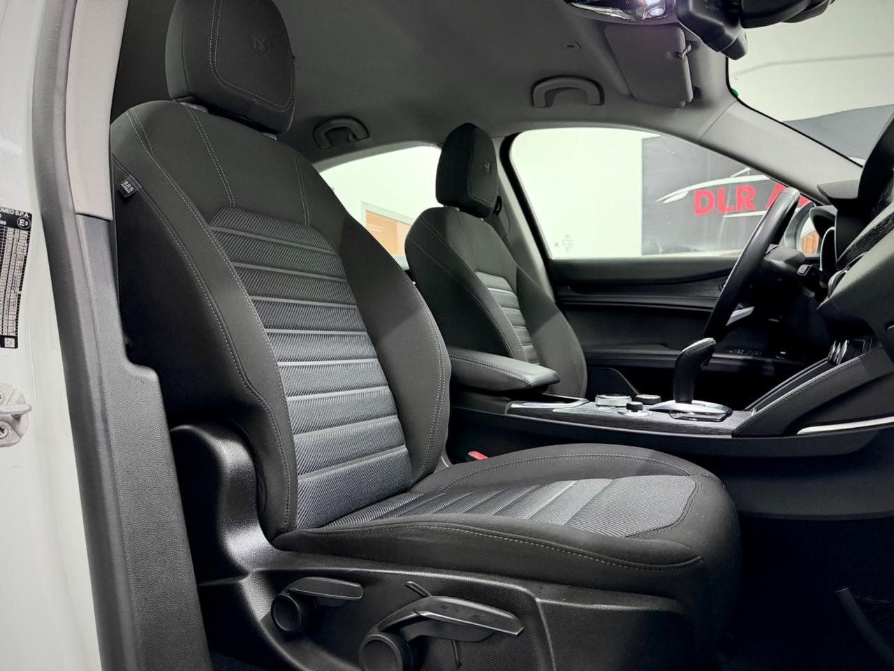 Alfa Romeo Stelvio 2.2 Turbodiesel 160 CV AT8 RWD Executive