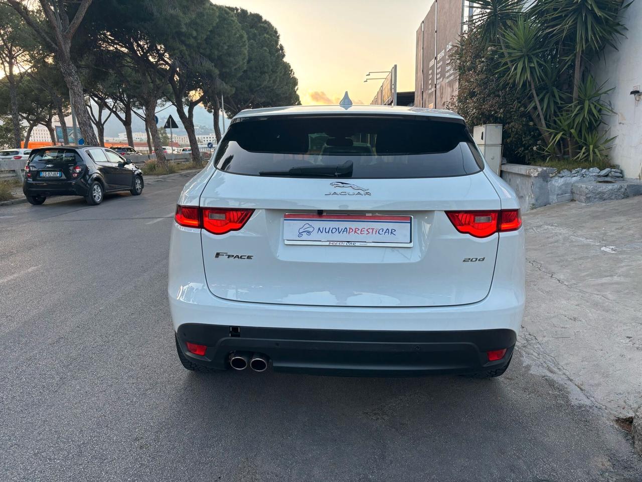 Jaguar F-Pace Jaguar F-Pace 2.0 180CV MOTORE NUOVO