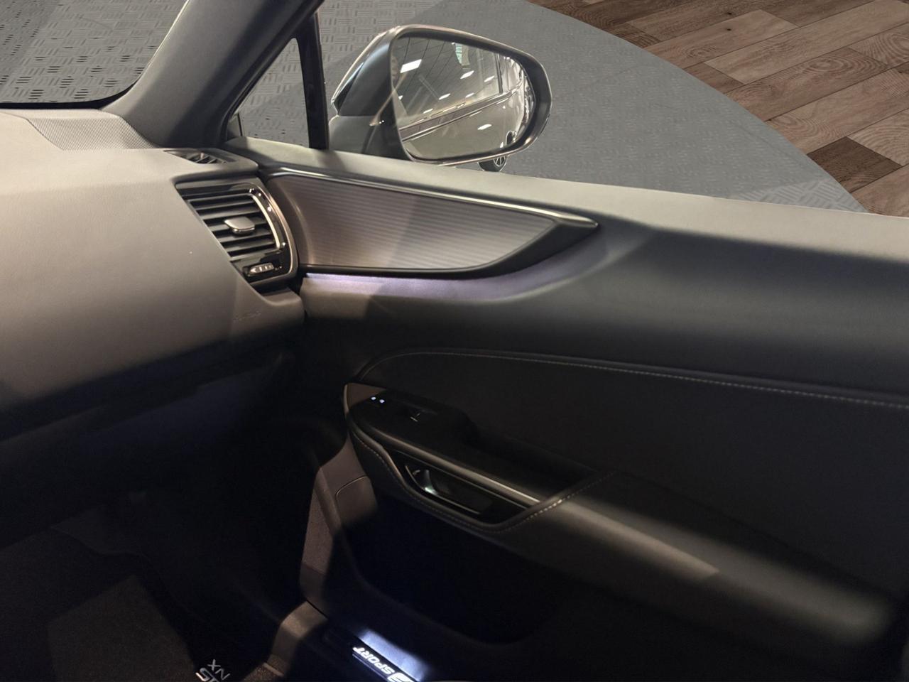 Lexus NX 2.5 F-Sport 4wd 197cv e-cvt