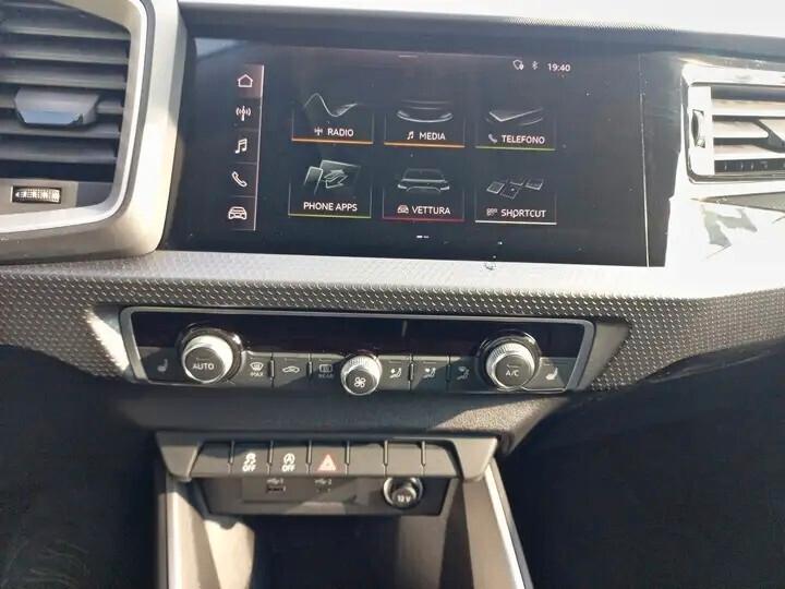 Audi A1 citycarver 25 TFSI Admired