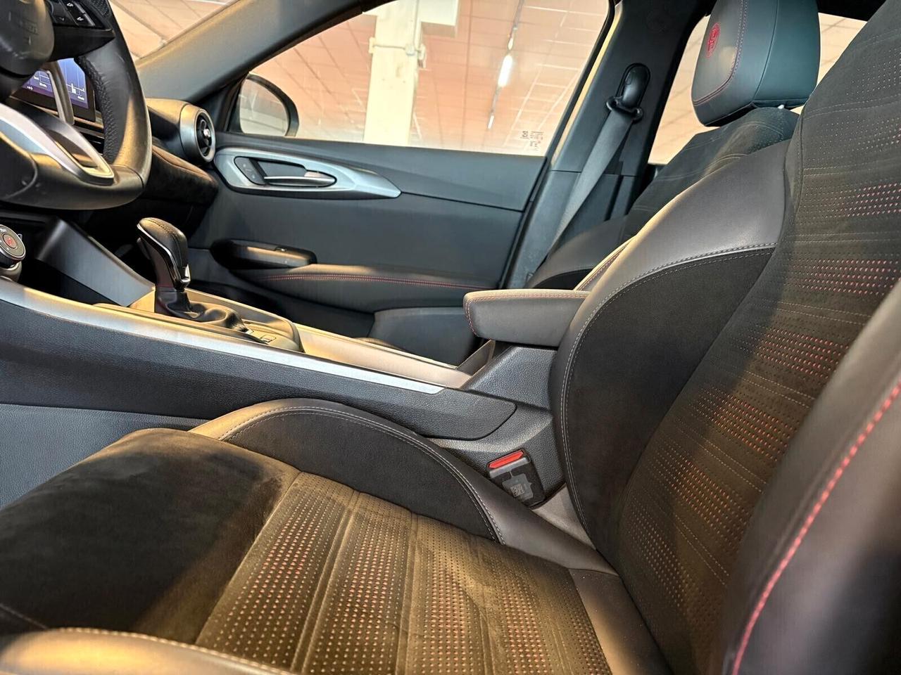 Alfa Romeo Tonale VELOCE 1.5 160 CV Hybrid TCT7 SPOTICAR