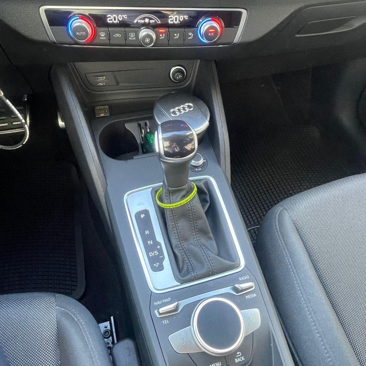 AUDI Q2 IDENTITY BLACK S-TRONIC