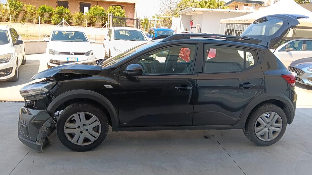 Dacia Sandero Streetway 1.0 TCe 90 CV Essential SINISTRATA