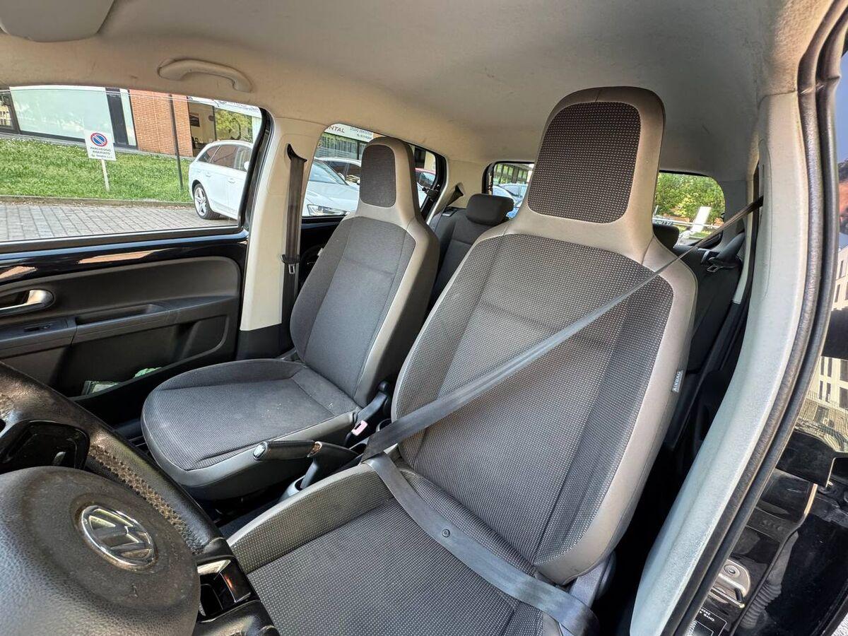 Volkswagen up! 1.0 Move up! 75cv 5p asg
