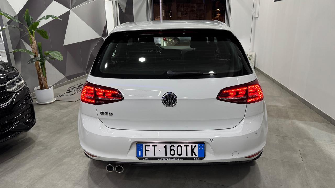 Volkswagen Golf GTD 2.0 TDI 3p.-2015