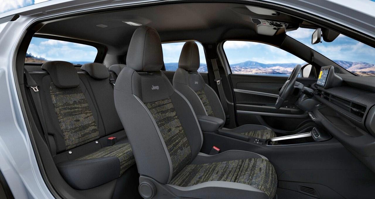 Jeep Avenger 1.2 Turbo 100 CV MHEV Longitude