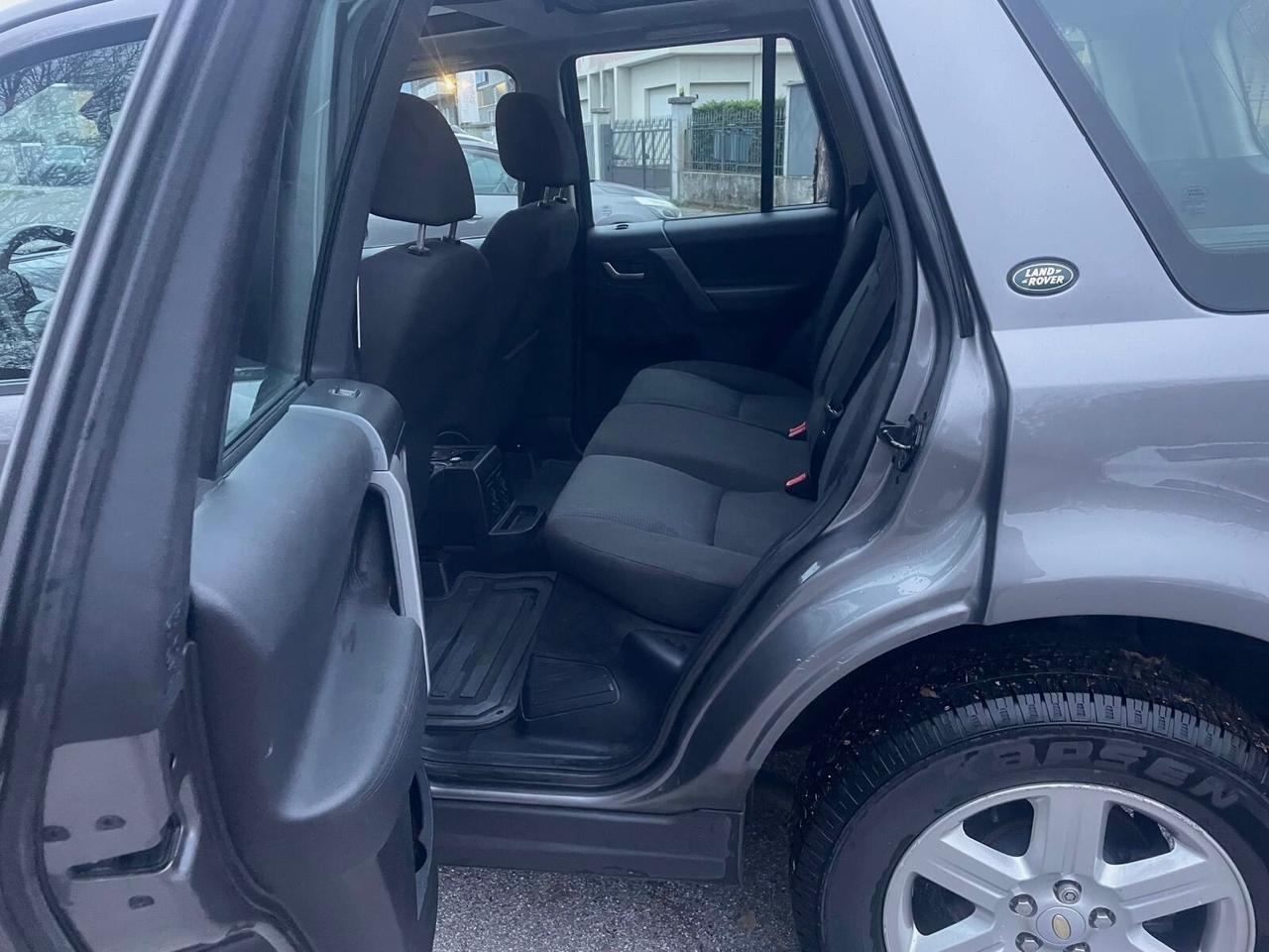 Land Rover Freelander 2.2 TD4 S.W. HSE 4x4 Tetto Panoramico